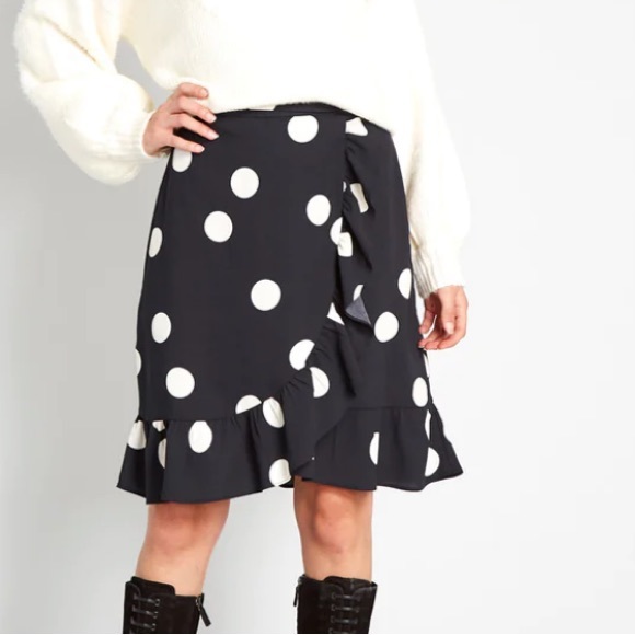 ModCloth It’s a Wrap Ruffled Black & White Polkadot Peplum Mini Skirt - 6 - Picture 11 of 15